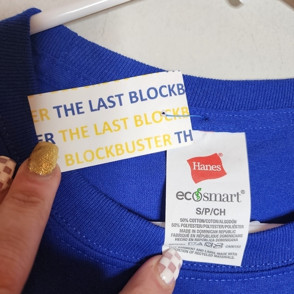 NWT blockbuster t-shirt - Picture 3 of 7